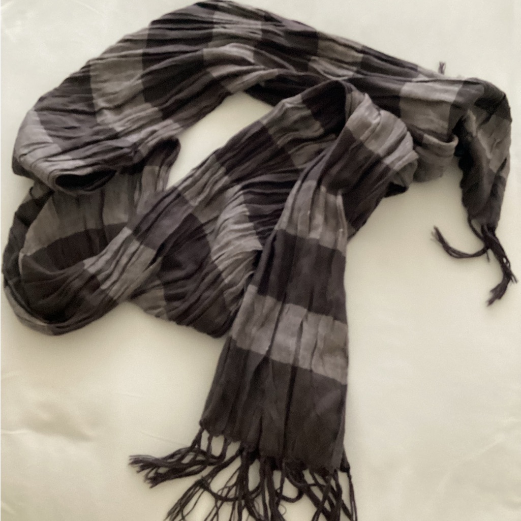 Two-Tone Gray Scarf
